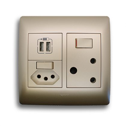 LEGRAND YSALIS 4X4 EURO/USB (CHAMPAGNE)